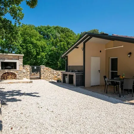 Ferienhaus Old Oak Holiday House Rovinj